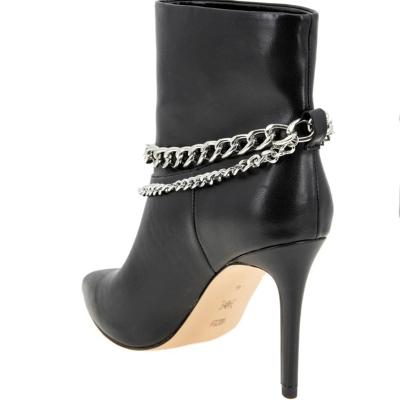 NEW BCBG Hardia Chain Strap Biker Heel Booties Boots Chic and Trendy Size 7 $169 - Picture 2 of 3